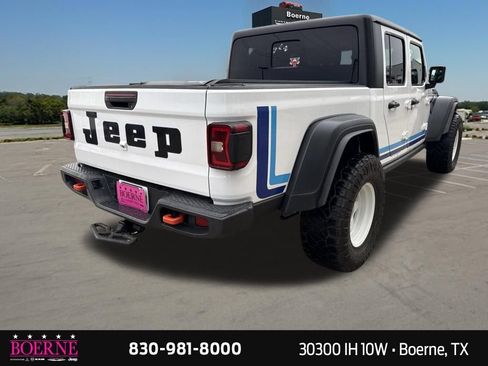 Used 2021 Jeep Gladiator Mojave AWD/4WD image 12