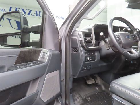 Used 2024 Ford F350 Lariat image 60