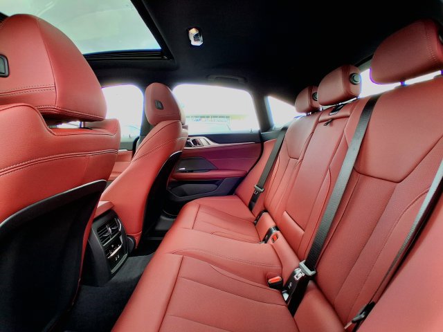 New 2026 BMW M440i w/ Premium Package RWD image 31