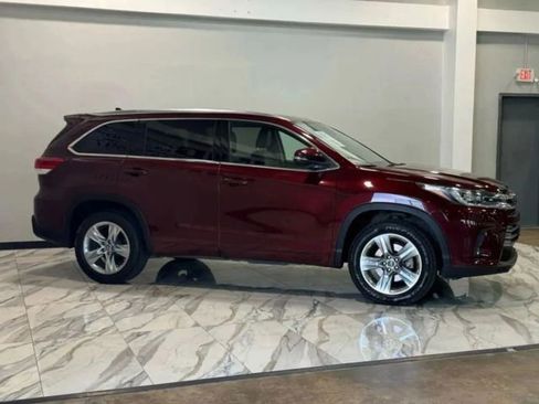Used 2019 Toyota Highlander Limited image 40