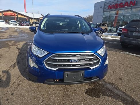 Used 2021 Ford EcoSport SE w/ SE Convenience Package image 2