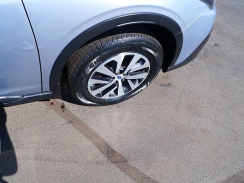 Used 2020 Subaru Outback Premium AWD/4WD image 33