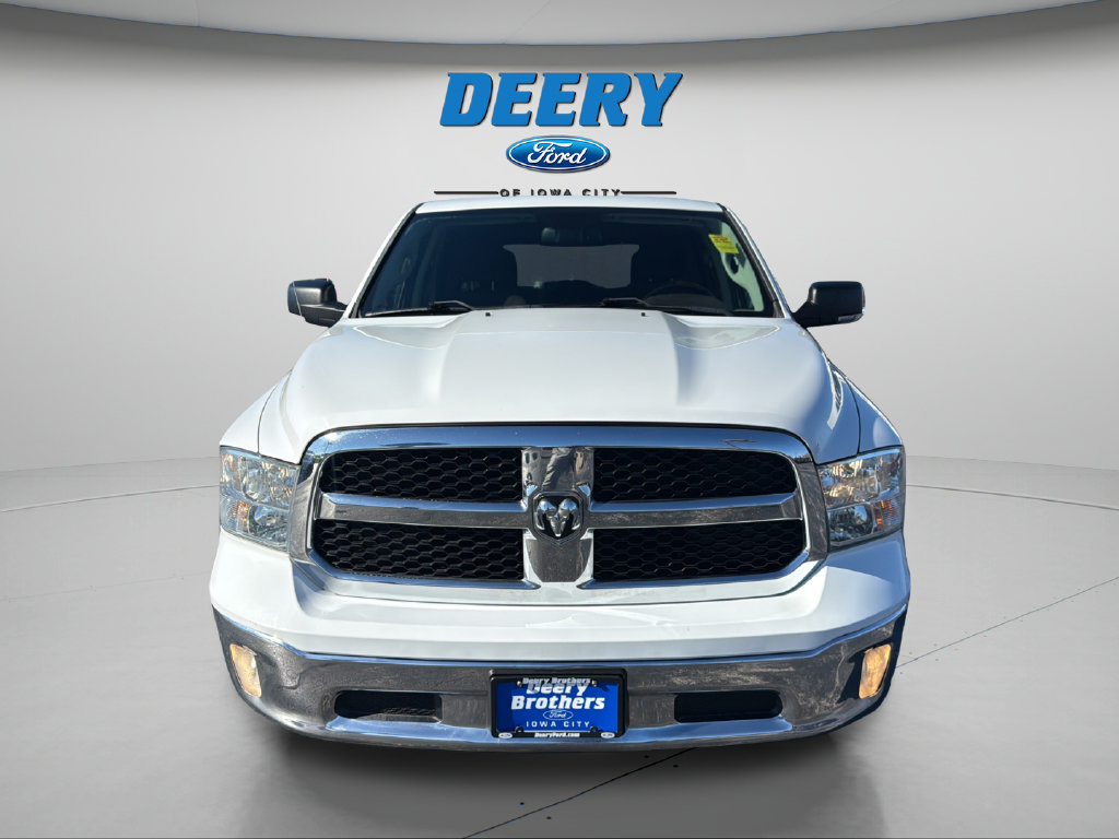 Used 2016 RAM 1500 Classic SLT w/ Luxury Group AWD/4WD image 16