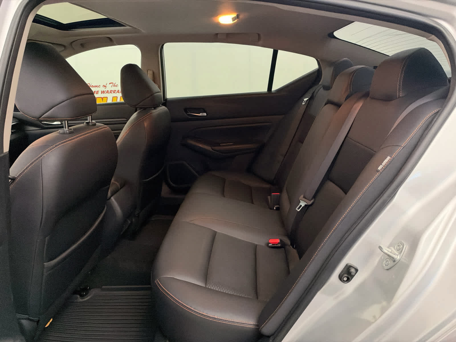 Used 2019 Nissan Altima 2.5 SR w/ SR Premium Package FWD image 16