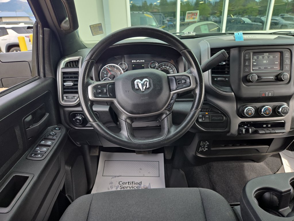 Used 2024 RAM 3500 Tradesman w/ Chrome Appearance Group AWD/4WD image 19