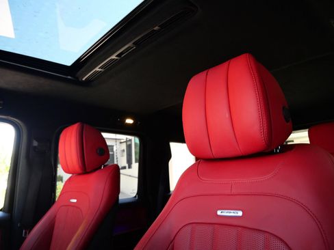 Used 2024 Mercedes-Benz G 63 AMG 4MATIC image 19