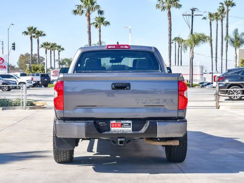 Used 2021 Toyota Tundra Limited w/ Limited Premium Package image 8