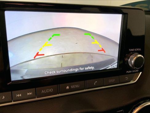 Used 2025 Nissan Sentra S FWD image 21