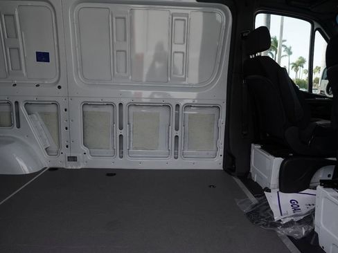 New 2025 Mercedes-Benz Sprinter 2500 image 13
