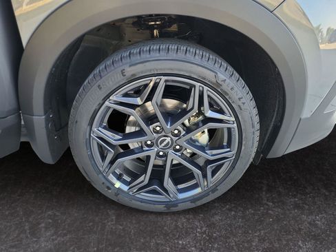 New 2026 Nissan Kicks SR w/ SR Premium Package AWD/4WD image 27