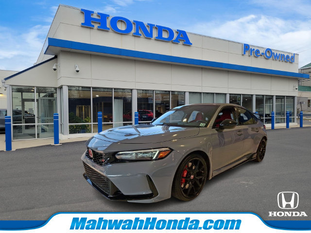 Used 2024 Honda Civic Type R image 2