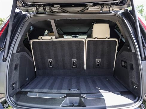 Used 2022 Cadillac Escalade Sport w/ Touring Package AWD/4WD image 33