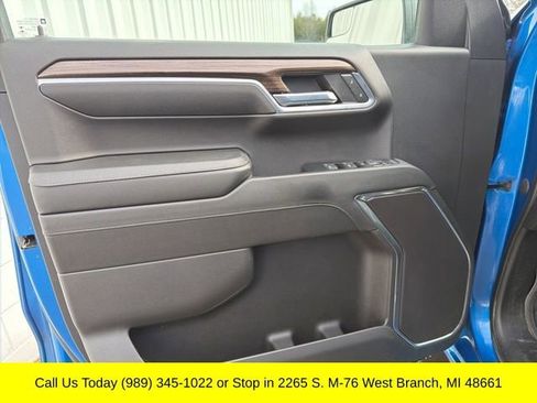 Used 2023 Chevrolet Silverado 1500 LT AWD/4WD image 27