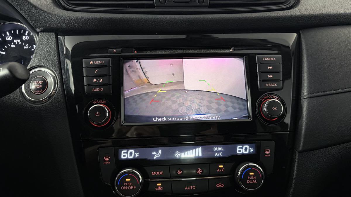 Used 2019 Nissan Rogue SV AWD/4WD image 23