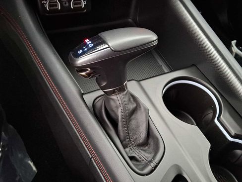 Used 2025 Dodge Durango GT AWD/4WD image 15