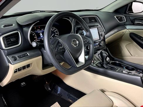 Used 2018 Nissan Maxima 3.5 SV FWD image 17