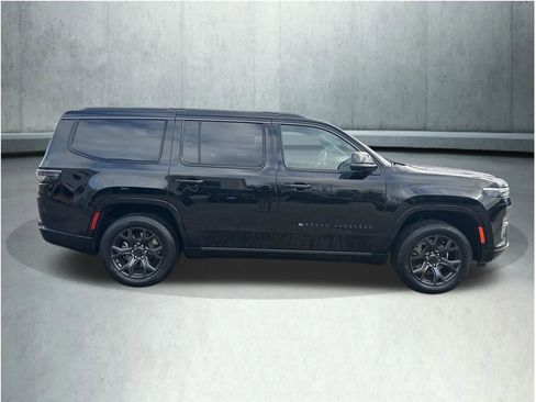New 2026 Jeep Grand Wagoneer Limited w/ Premium Group II AWD/4WD image 7