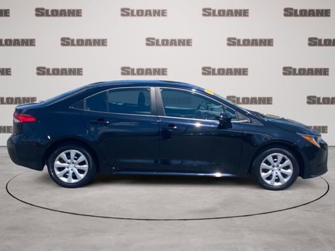 Used 2024 Toyota Corolla LE FWD image 6