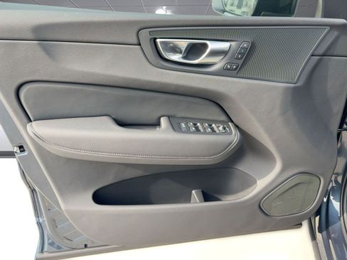 New 2026 Volvo XC60 B5 Core w/ Climate Package image 25