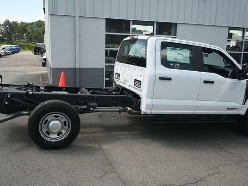 New 2026 Ford F350 XL AWD/4WD image 5