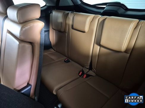 Used 2019 Toyota Highlander Limited image 26