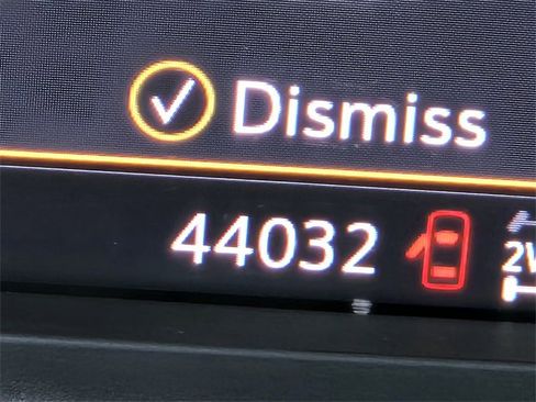 Used 2021 Chevrolet Silverado 1500 Custom w/ LPO, Dark Essentials Package image 25