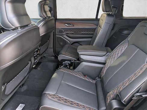 New 2025 Jeep Grand Cherokee L Summit image 14