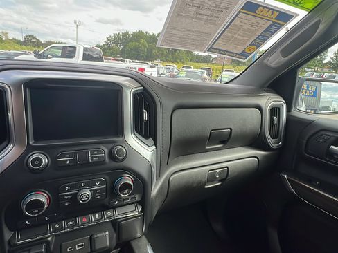 Used 2021 Chevrolet Silverado 1500 RST AWD/4WD image 13