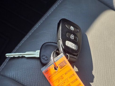 Used 2009 Hyundai Sonata Limited FWD image 33