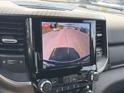 Used 2025 RAM 1500 Big Horn AWD/4WD image 23