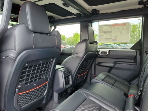 New 2026 Ford Bronco Raptor w/ Interior Carbon Fiber Pack AWD/4WD image 16