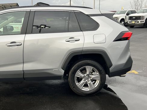 Used 2025 Toyota RAV4 LE image 12