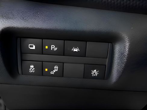 Used 2024 Nissan Kicks S image 22