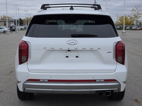 Used 2023 Hyundai Palisade Calligraphy image 18