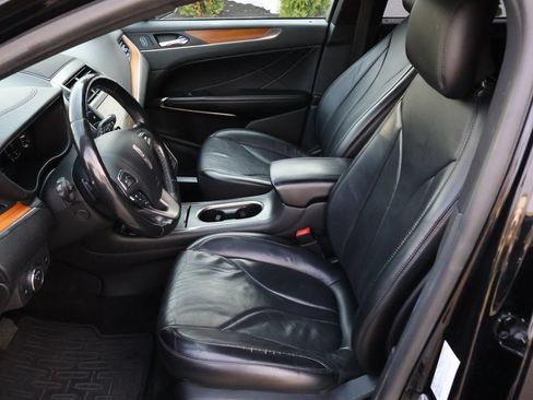 Used 2017 Lincoln MKC Reserve FWD image 15