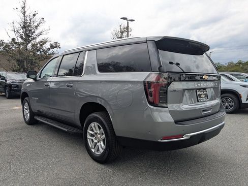 New 2026 Chevrolet Suburban LS RWD image 5