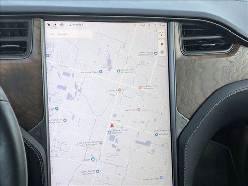 Used 2018 Tesla Model X P100D image 10