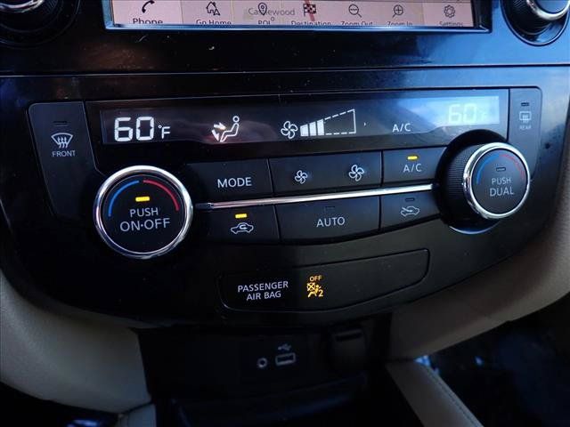 Used 2018 Nissan Rogue SL FWD image 18
