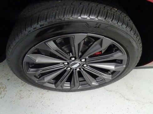 Used 2026 Cadillac Escalade V AWD/4WD image 27