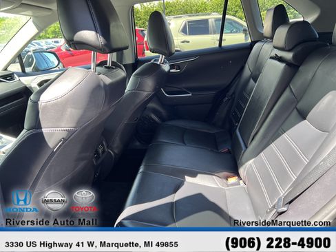 Used 2019 Toyota RAV4 Limited AWD/4WD image 26