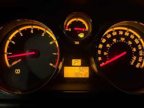 Used 2008 Saturn Vue XR image 5