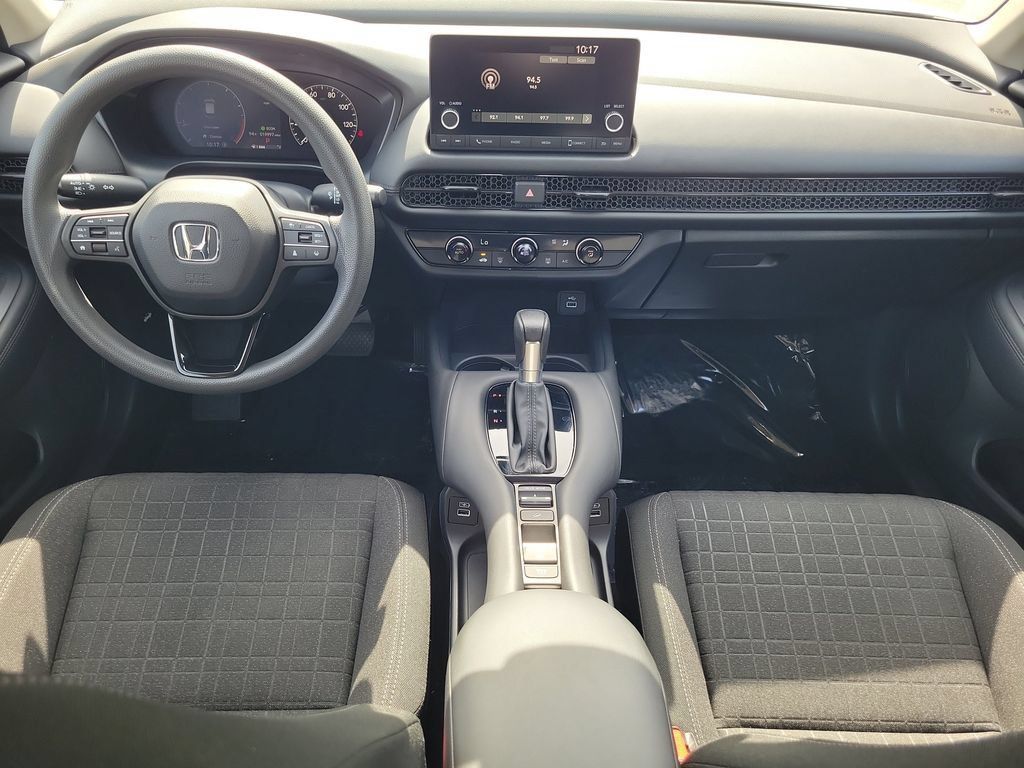 Used 2023 Honda HR-V LX image 13