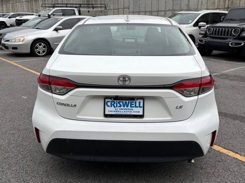 Used 2024 Toyota Corolla LE FWD image 6