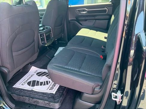 Used 2025 RAM 1500 Big Horn AWD/4WD image 7