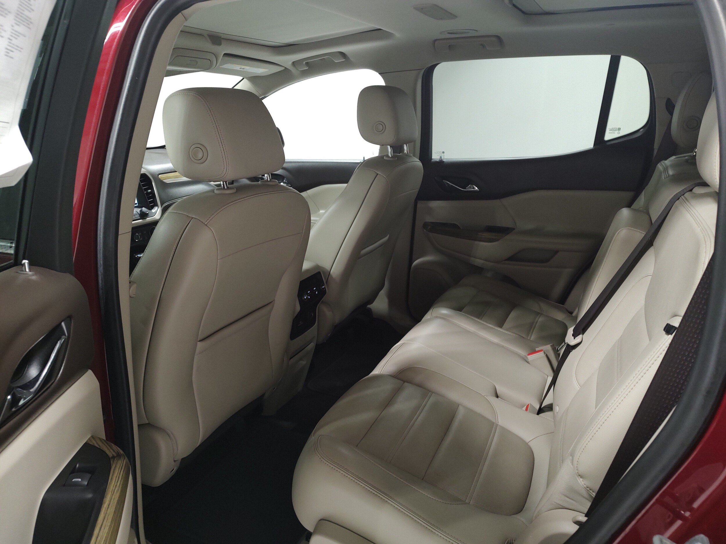 Used 2018 GMC Acadia Denali AWD/4WD image 12