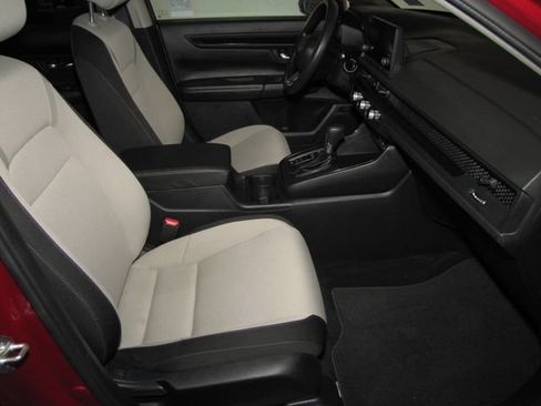 Certified 2024 Honda CR-V EX image 20