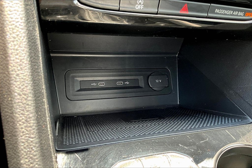 Used 2022 Volkswagen Atlas SEL AWD/4WD image 17