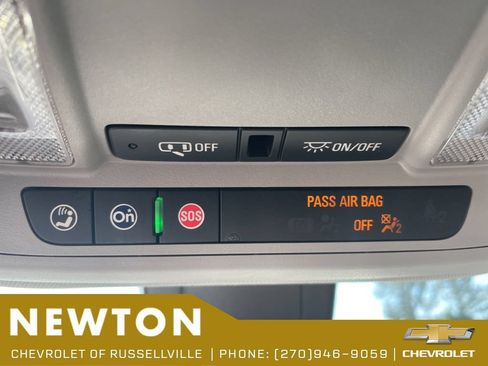 Used 2024 Chevrolet Equinox LT FWD image 20