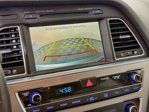 Used 2015 Hyundai Sonata Sport w/ Option Group 04 FWD image 16