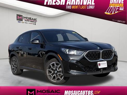 Used 2026 BMW X2 xDrive28i AWD/4WD image 1